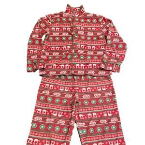 ⭐️ Disney Star‎ Wars Holiday Design Comfortable Red Pajamas Kids 9-10 Christmas